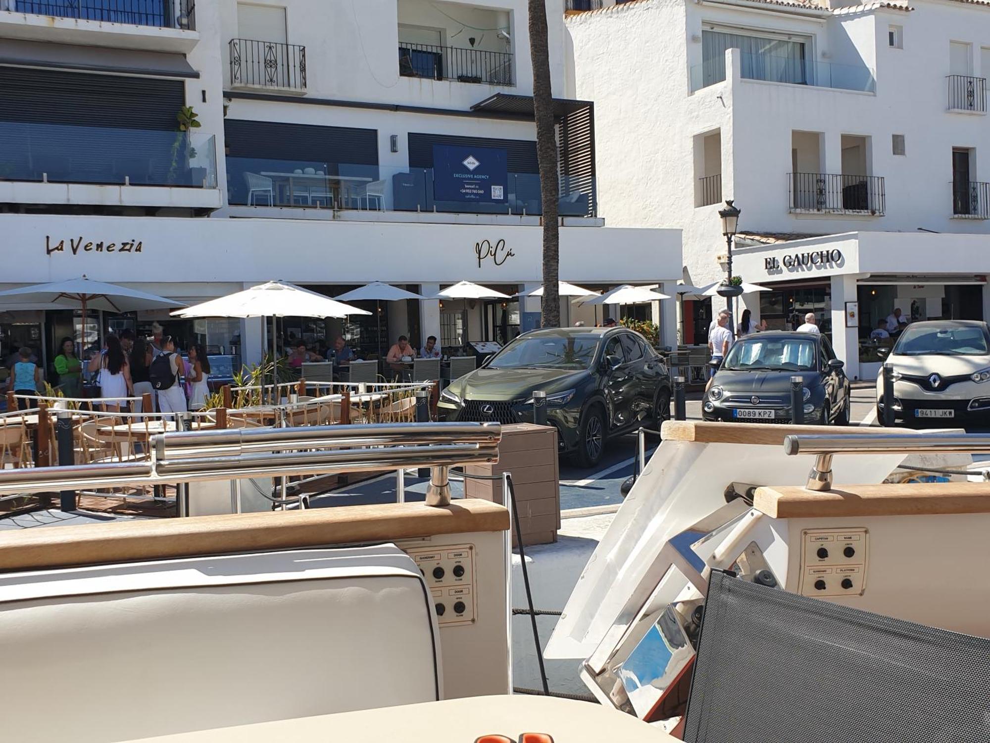 Super Yacht Located In Puerto Banus Hotel Marbella Exterior photo